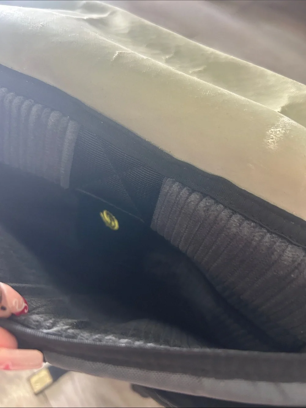 Timbuk2 sleek black